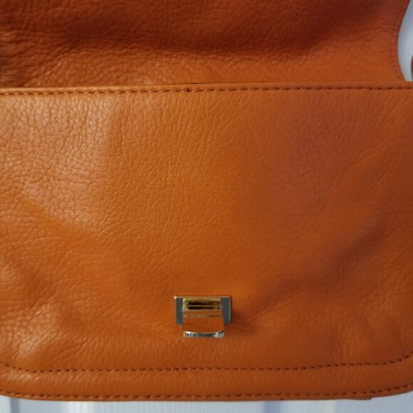 Michael Kors Deneuve Small Shoulder leather bag in Orange - Picture 6 of 15